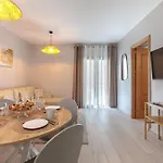 דירה Casa Ancha 10 *